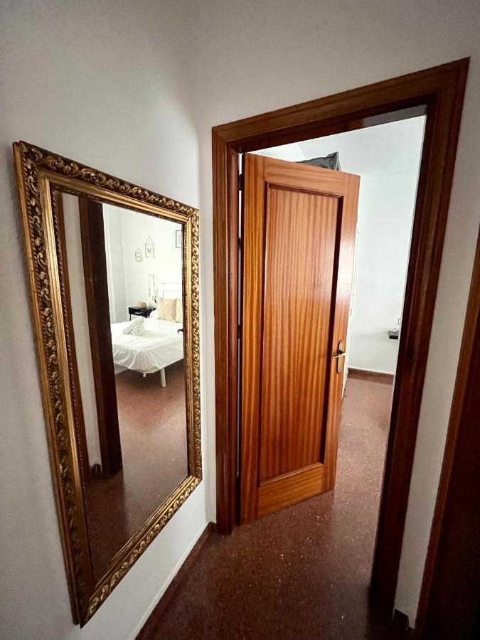 Vera Apartment, Acogedor Y Tranquilo En El Corazon De La Ciudad Antequera Exterior foto